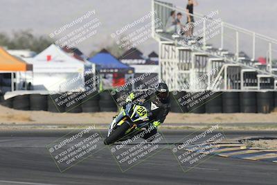 media/Nov-02-2025-CVMA (Sun) [[337aff29ab]]/Race 17-Amateur Supersport Middleweight/